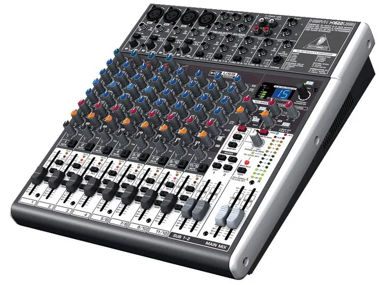 Behringer Xenyx X1622USB 